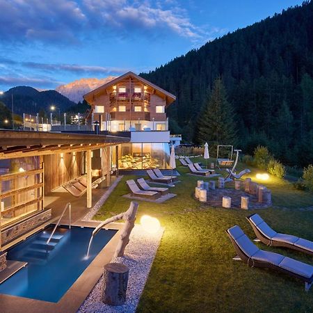 Hotel Comploj Adults Only Selva di Val Gardena Ngoại thất bức ảnh