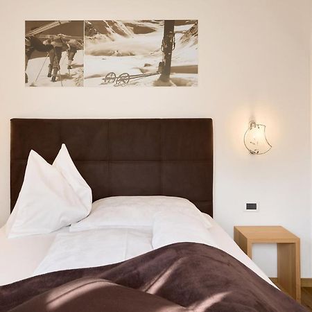 Hotel Comploj Adults Only Selva di Val Gardena Ngoại thất bức ảnh