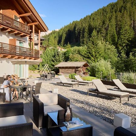 Hotel Comploj Adults Only Selva di Val Gardena Ngoại thất bức ảnh