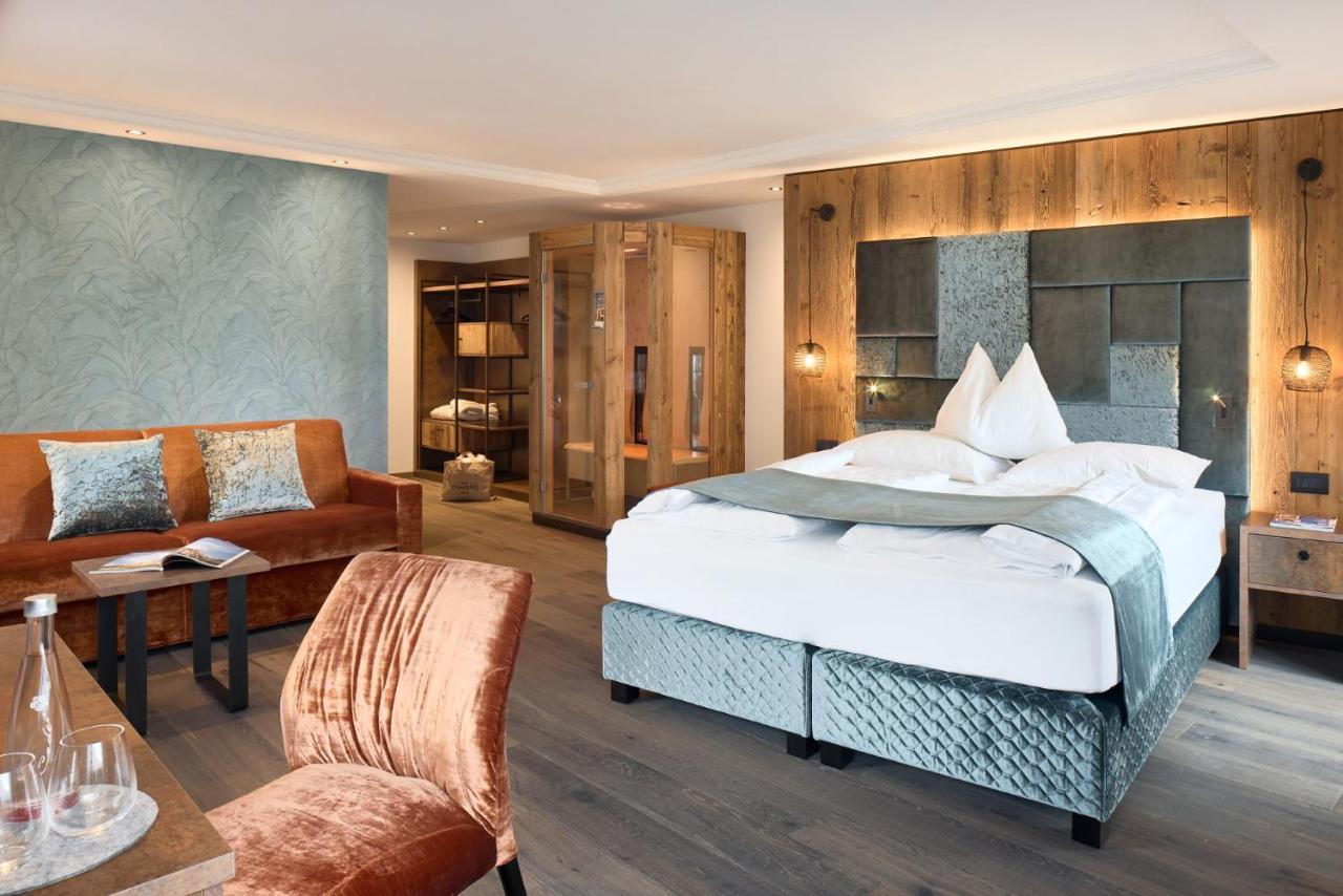 Hotel Comploj Adults Only Selva di Val Gardena Ngoại thất bức ảnh
