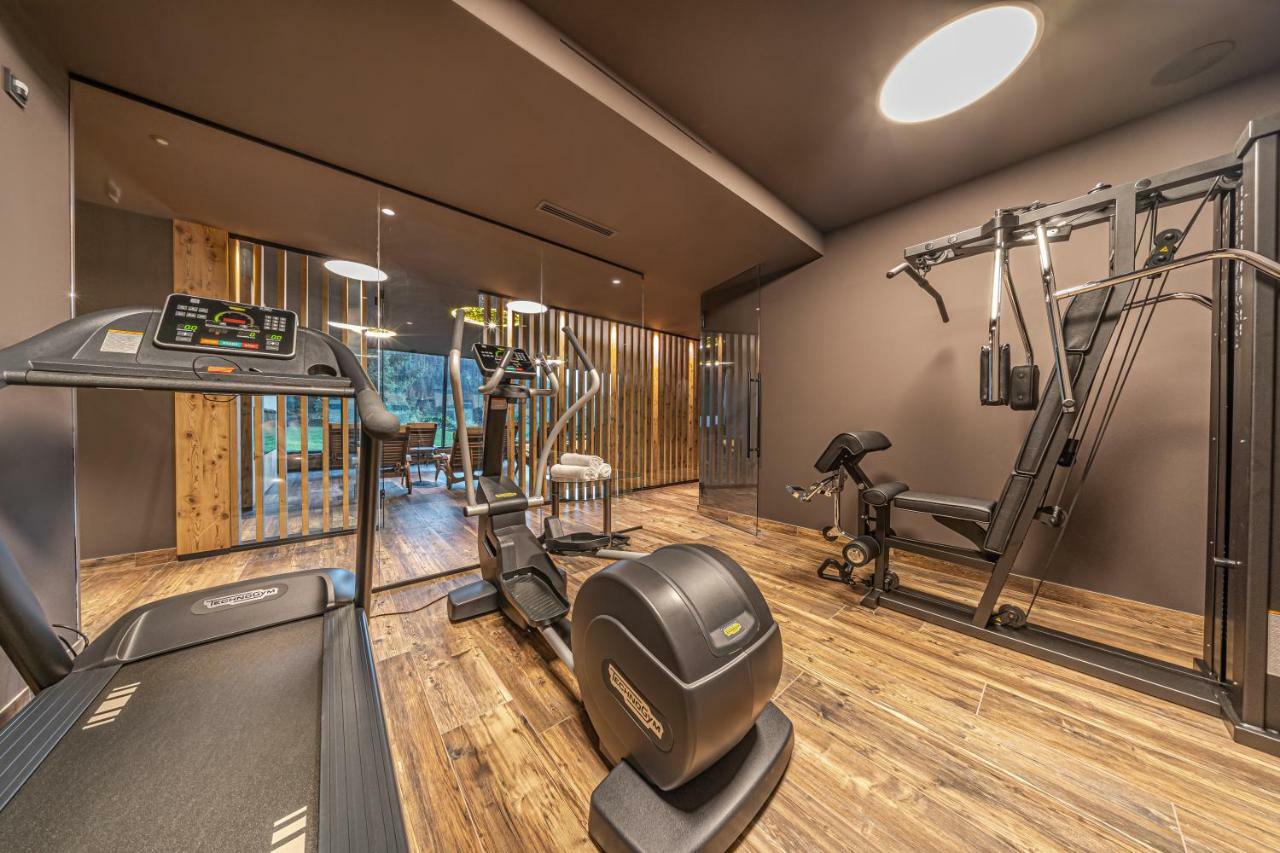 Hotel Comploj Adults Only Selva di Val Gardena Ngoại thất bức ảnh